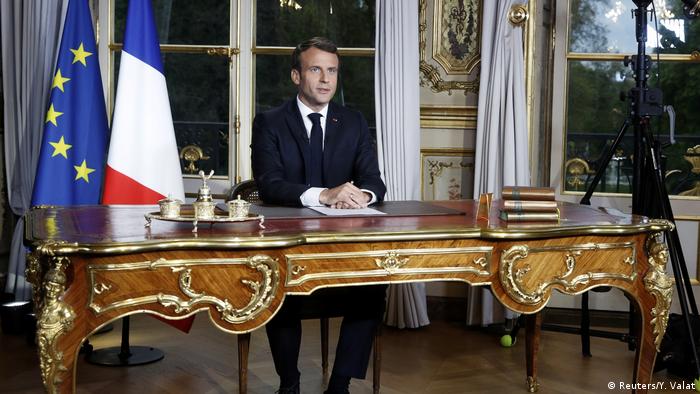 Frankreich Präsident Macron TV Rede (Reuters/Y. Valat)