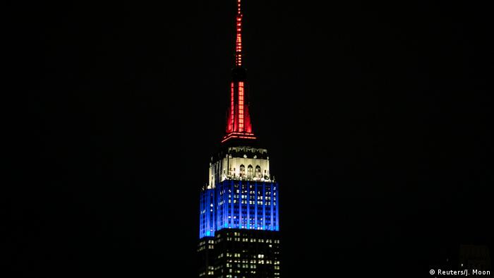 Grosse Spendenwelle Fur Kathedrale Notre Dame Rollt Aktuell Europa Dw 17 04 2019