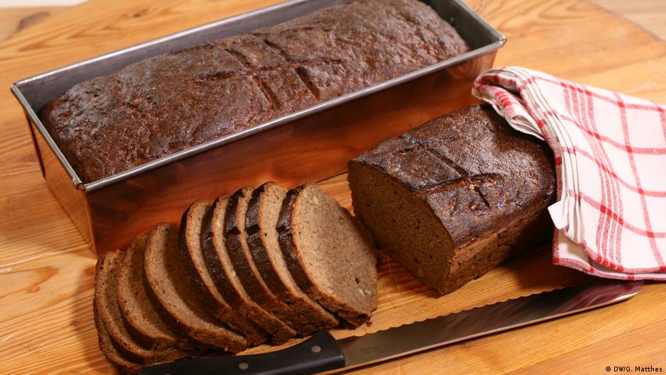 Baking stepbystep Estonian black bread DW 04/09/2019