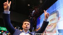 Ucrania: Zelenski derrota fácilmente a Poroshenko 