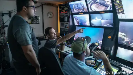 Marine biologists steering a remotely controlled submarine at Pescadero Basin (ROV SuBastian/SOI)