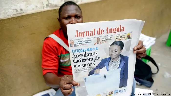 Afrika Pressefreiheit l Angola - Zeitung, Presse (Getty Images/AFP/S. de Sakutin)