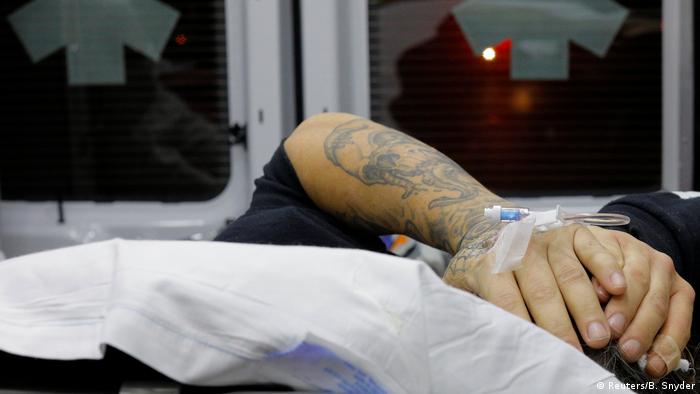 Кодеин, трамадол, напроксен: все повече британци са зависими от опиоиди.