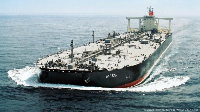 Meerenge von Hormus | Tanker (picture-alliance/dpa/epa/Mitsui O.S.K Lines)