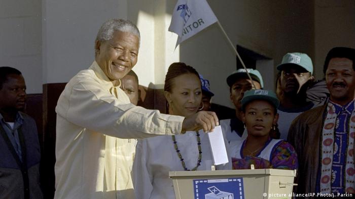 Südafrika l 25 Jahre Demokratie - Ende der Apartheid l Nelson Mandela 1994