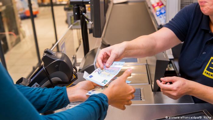 Cashback - Bargeld im Supermarkt abheben