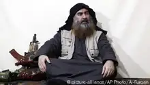 Irak Abu Bakr al-Baghdadi (picture-alliance/AP Photo/Al-Furqan)