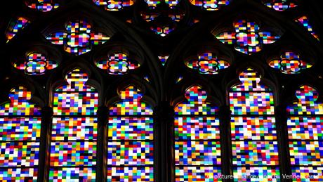 Cologne Cathedral windows by Gerhard Richter (picture-alliance/dpa/R. Vennenbernd)