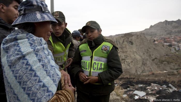 Erdrustsch in La Paz, Bolivien (picture-alliance/J. Karita)