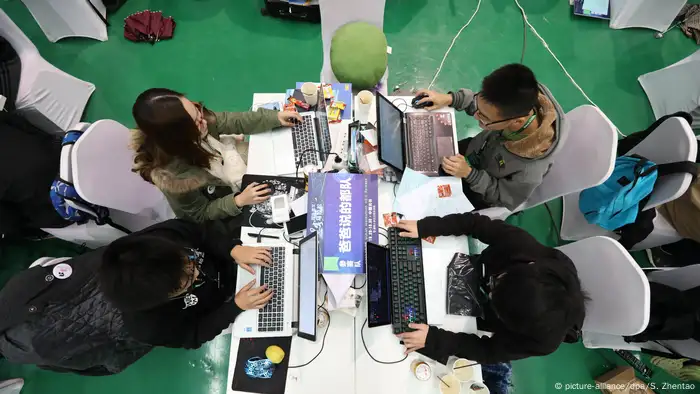 中国的许多互联网大厂只是垄断平台？（资料图片）