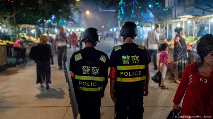 Ancam Anggota Keluarga Pemerintah Cina Intimidasi Warga Uighur Di Luar Negeri Dunia Informasi Terkini Dari Berbagai Penjuru Dunia Dw 15 07 2019 Ancam Anggota Keluarga Pemerintah Cina Intimidasi Warga Uighur Di Luar Negeri Dunia Informasi Terkini Dari Berbagai Penjuru Dunia Dw 15 07 2019