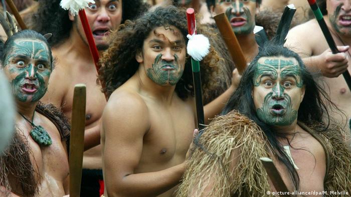 Neuseeland Wellington Haka Maori (picture-alliance/dpa/M. Melville)