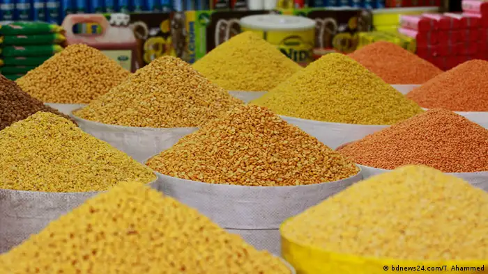 Bangladesch Markt | Linsen (bdnews24.com/T. Ahammed)