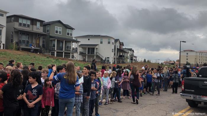 Ein Toter Bei Amoklauf An Schule In Den Usa Aktuell Amerika Dw 08 05 19