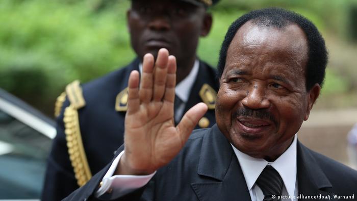 Paul Biya está há 37 anos no poder nos Camarões