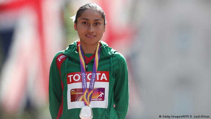Die mexikanische Sportlerin Lupita González (Getty Images/AFP/ D. Leal-Olivas)