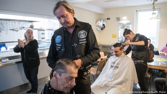 Barber Angels kostenlose Haarschnitte für Obdachlose