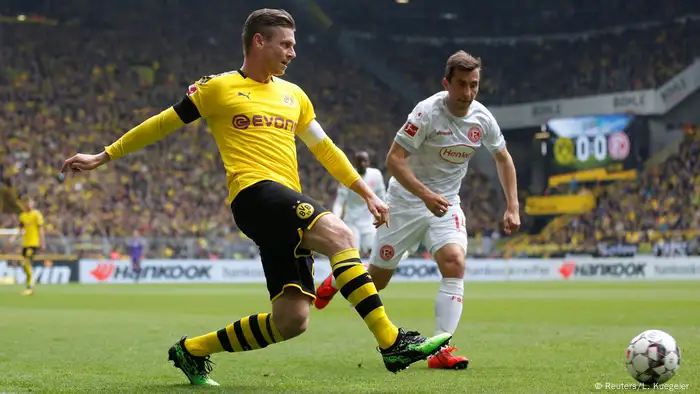 Fußball: 1. Bundesliga, Borussia Dortmund - Fortuna Düsseldorf 