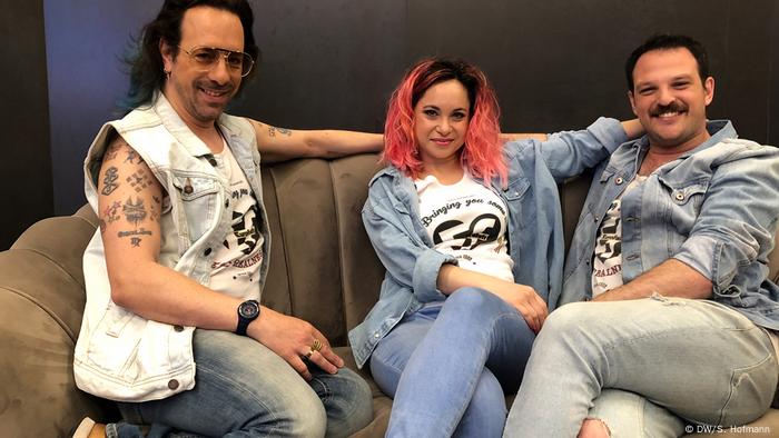 ESC in Tel Aviv - Playbacktänzer von Eurofalsh: Eran Luna, Irit Shalev und Tzur Maron Koronio