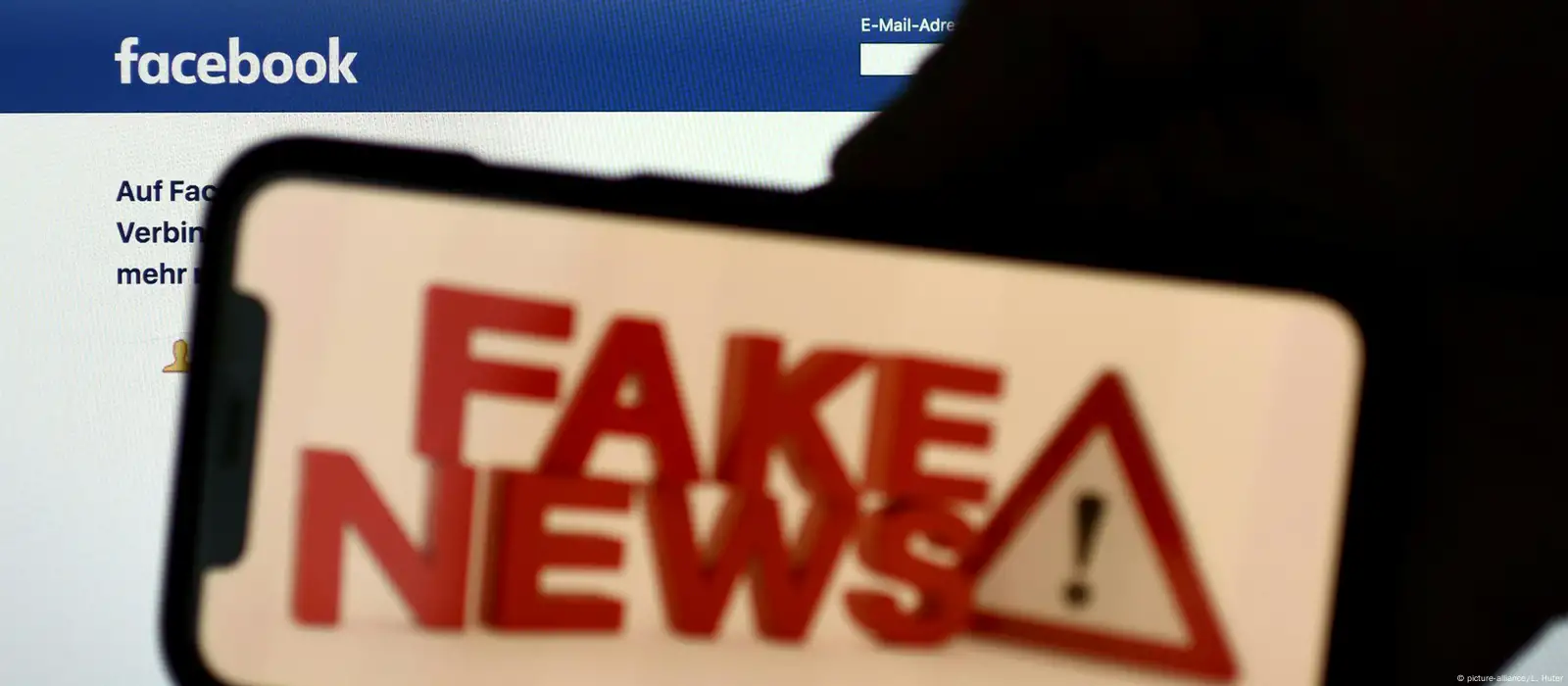 Fake news sobre vacinas disseminam temor entre famílias, diz pesquisa