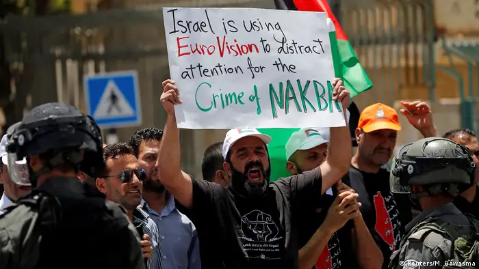 Palestinians demonstrate