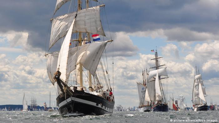 Parade of sailboats in the Bay of Kiel