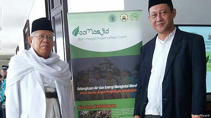 Indonesia Jakarta Prof. Dr. Ma'ruf Amin dan Dr. Hayu Prabowo dari ecoMasjid (ecoMasjid)