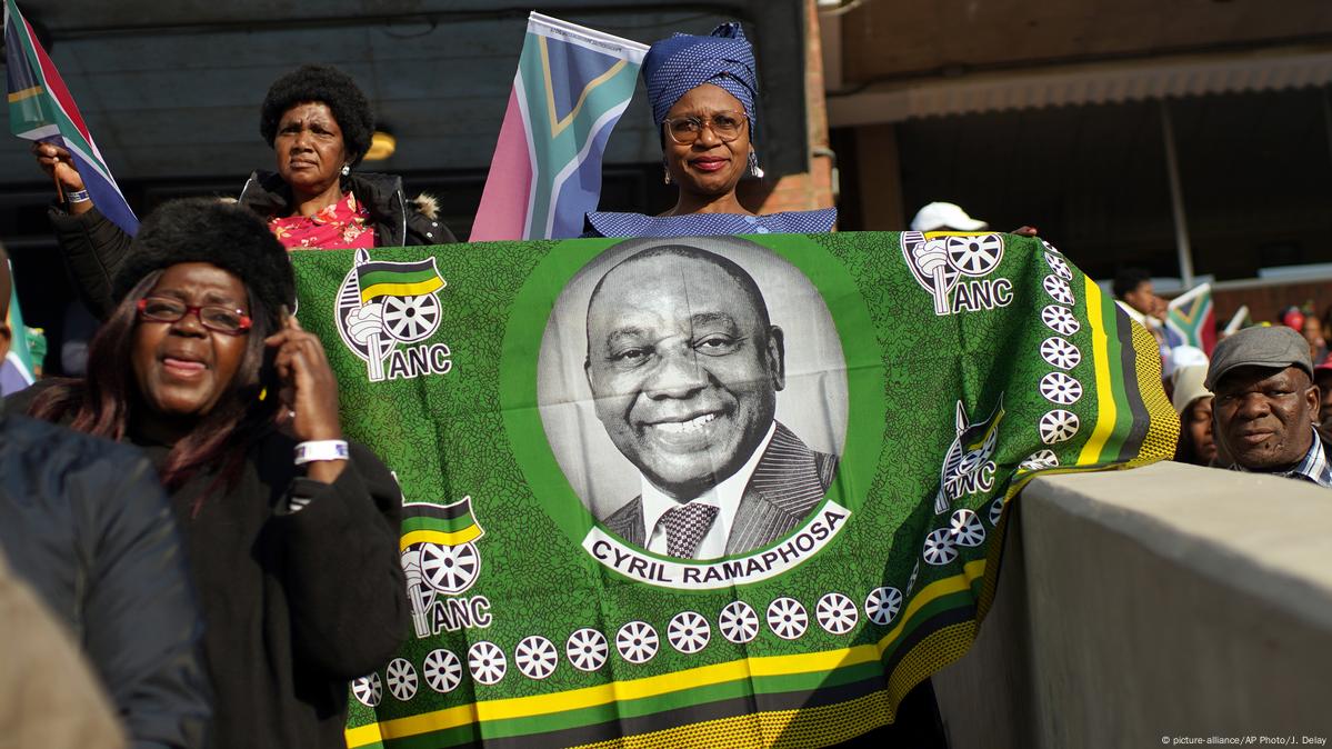 South Africa swears in Ramaphosa as president – DW – 05/25/2019