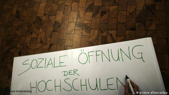 Bildungsstreik: Studentenprotest an der Johannes-Gutenberg-Universität Mainz