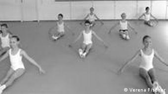 egységes dance class stuttgart)