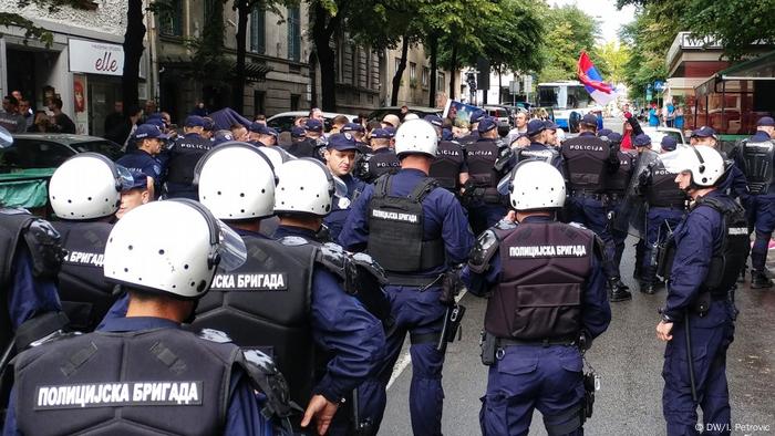 Policija obezbjeđuje učesnike festivala
