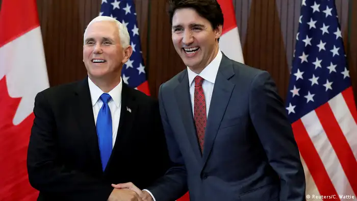 Der US-Vizepräsident Mike Pence und Kanadas Premierminister Justin Trudeau im Parliament Hill in Ottawa