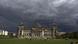Wolken über dem Reichstag in Berlin Wolken über dem Reichstag in Berlin