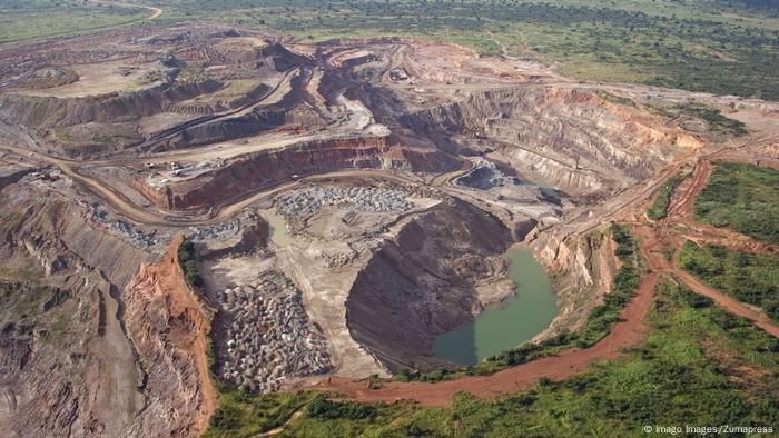 Nationalizing Zambia S Copper Mines Africa Dw 12 03 2021