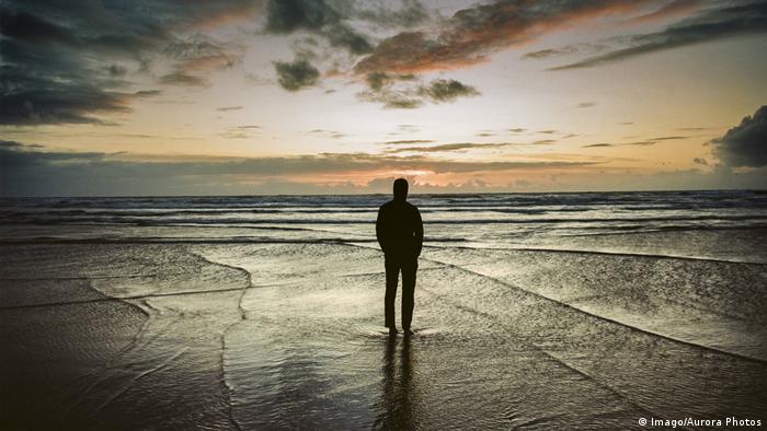 世卫组织 全球每40秒有一人自杀 德国新闻 Dw 10 09 19