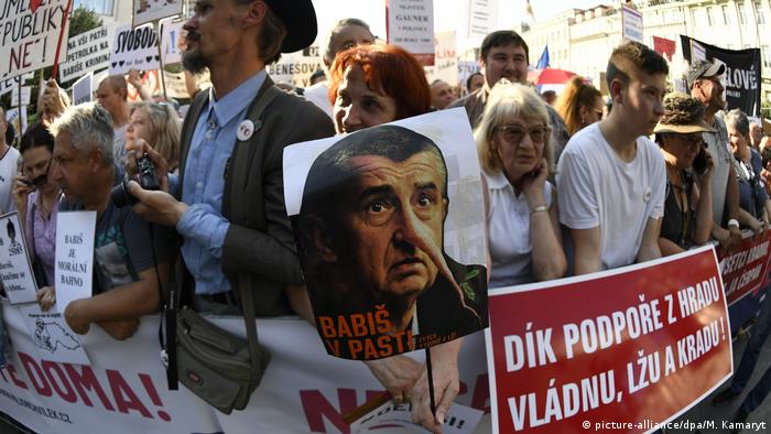 Tschechien Proteste gegen Regierungschef Andrej Babis in Prag
