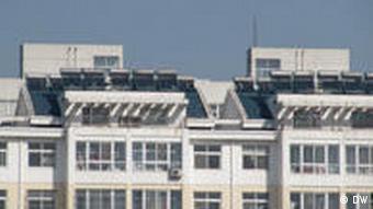 Dächer mit Solarwasserbereitern (Foto:Ruth Kirchner / DW)
