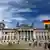 Zabytkowy budynek Reichstagu - siedziba niemieckiego Bundestagu 