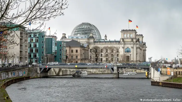 Deutschland Reichstagsgebäude in Berlin