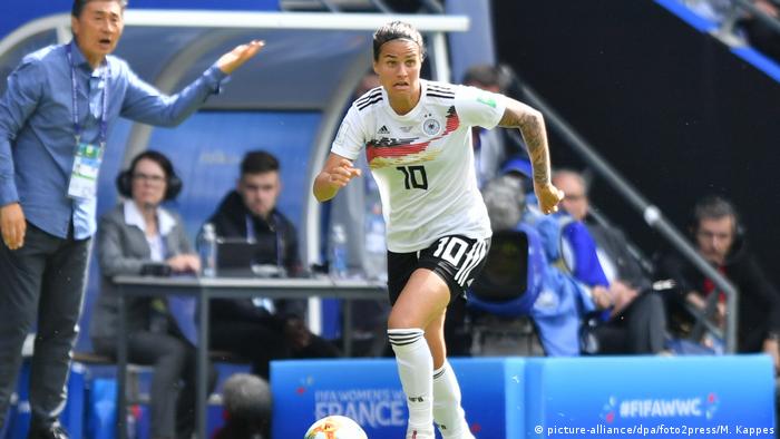 FIFA Frauen-WM 2019 | Deutschland - China | Dzsenifer Marozsan