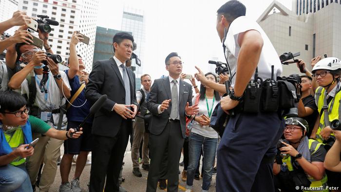 Hong Kong Demonstration gegen das Zulassen von Auslieferungen nach China (Reuters/T. Peter)