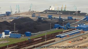 Угольный терминал в порту Усть-Луга