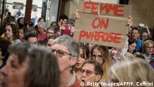 У Швейцарії десятки тисяч жінок вимагали рівних прав