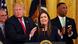 US-Präsident Trump und Presseprecherin Sarah Sanders US-Präsident Trump und Presseprecherin Sarah Sanders