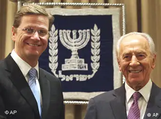 德国外长韦斯特韦勒11月24日在耶路撒冷会晤以色列总统佩雷斯