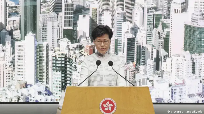 Carrie Lam in HongKong (picture-alliance/Kyodo)
