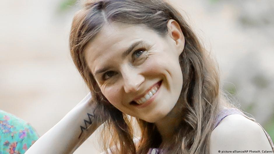 Amanda Knox returns to Italy for first time since acquittal | News | DW - Vimarsana News