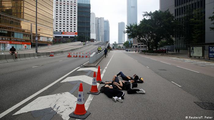 Hong Kong Protest gegen Auslieferungen nach China (Reuters/T. Peter)