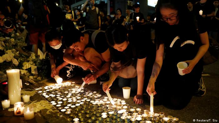 Hongkong Massenproteste gegen Regierung (Reuters/T. Siu)