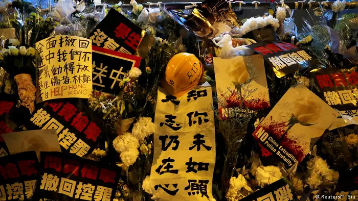 Hongkong Massenproteste gegen Regierung (Reuters/T. Siu)